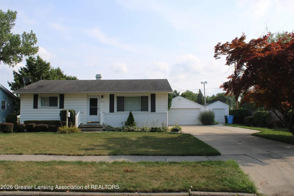 3221 Sunnylane, Lansing, MI 48906 - #1