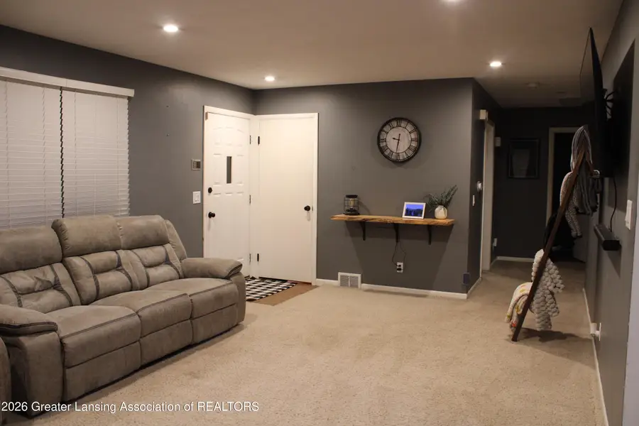 3221 Sunnylane, Lansing, MI 48906 - #3