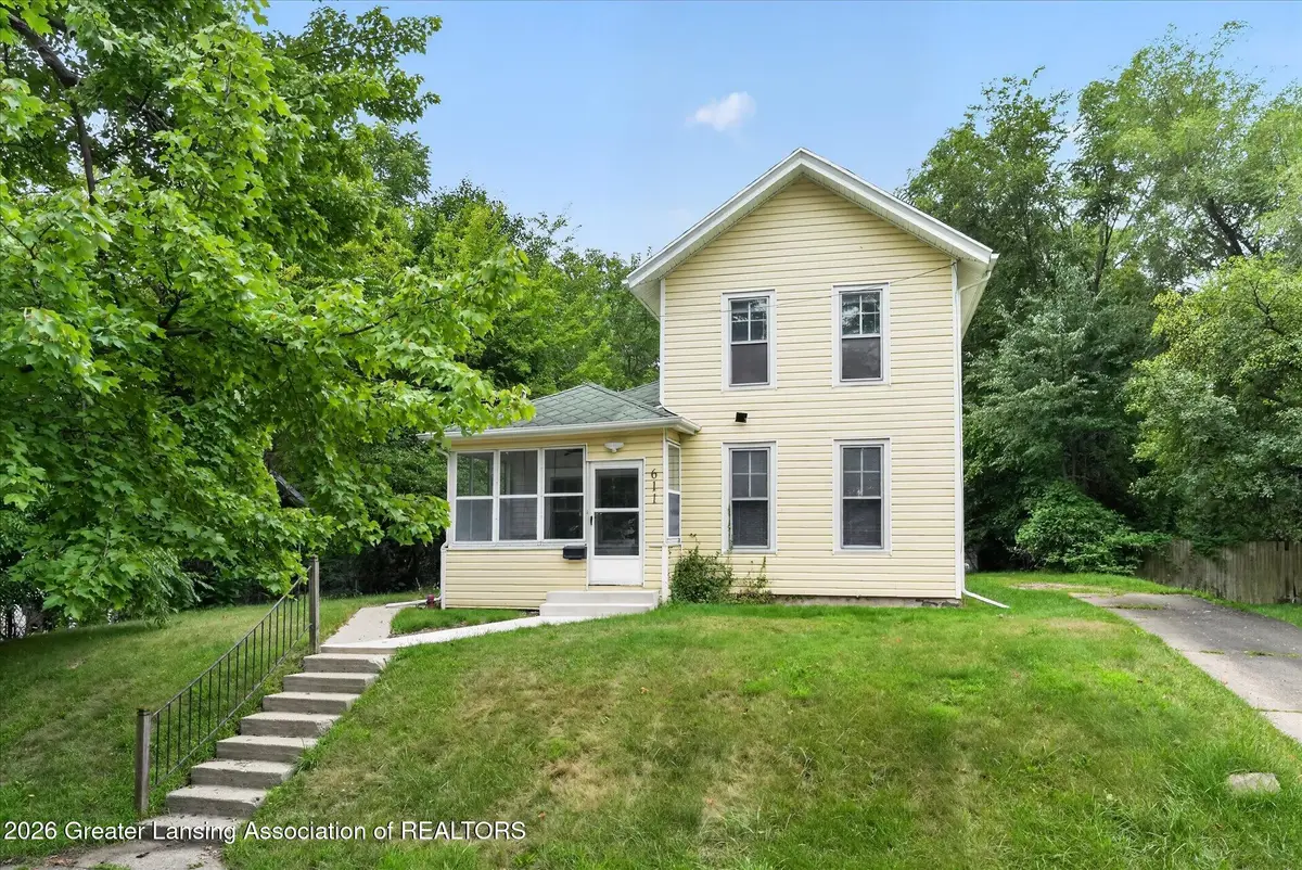 611 Oakhill Avenue, Jackson, MI 49201 - #1