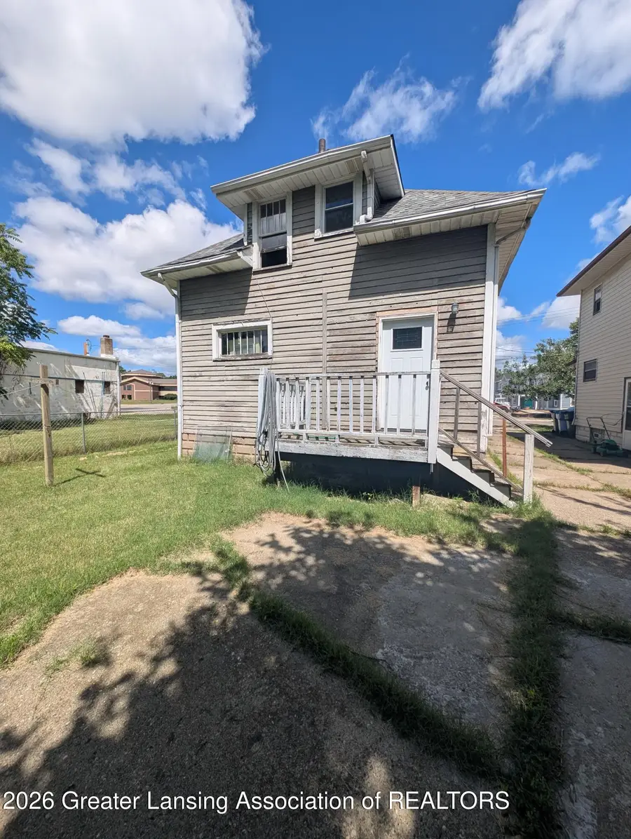 1017 W Hillsdale Street, Lansing, MI 48915 - #2