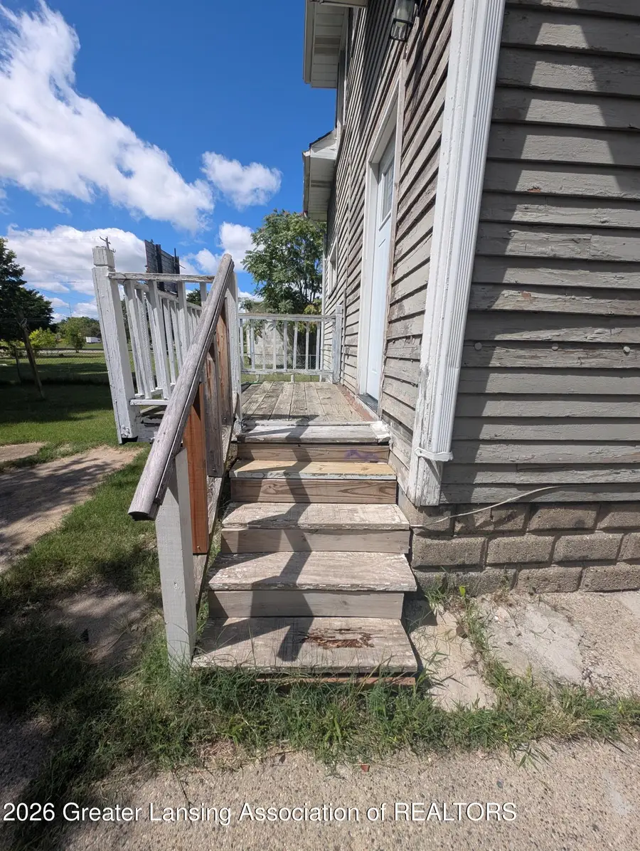 1017 W Hillsdale Street, Lansing, MI 48915 - #3