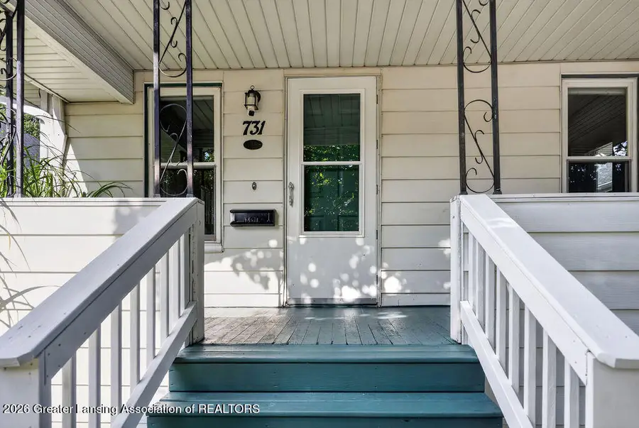 731 N Hayford Avenue, Lansing, MI 48912 - #3