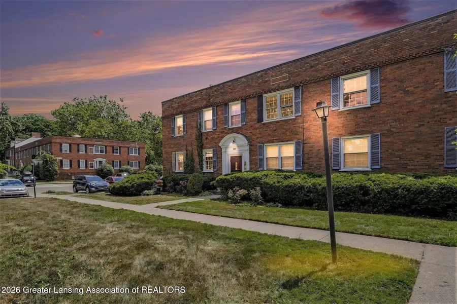 605 Glenmoor Road #2a, East Lansing, MI 48823 - #3