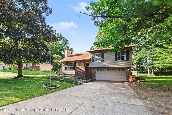 4266 Park Lane, Holt, MI 48842