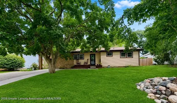3628 Aragon Drive, Lansing, MI 48906