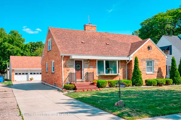 2625 Lasalle Gardens, Lansing, MI 48912
