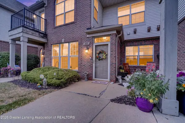 669 Worthington Drive, Lansing, MI 48906