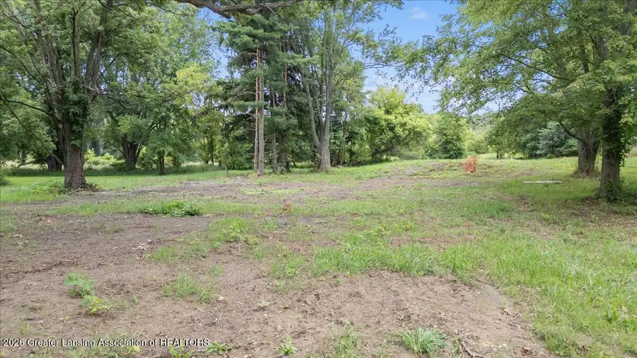 5870 W Plains Road, Eaton Rapids, MI 48827 - #3