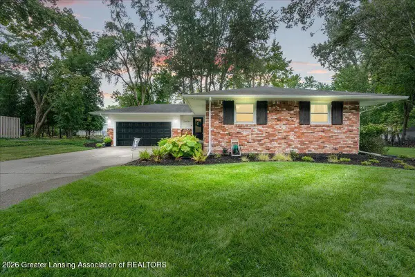 2691 Blue Haven Court, East Lansing, MI 48823