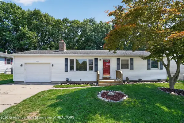 96 Bouck Avenue, Grand Ledge, MI 48837