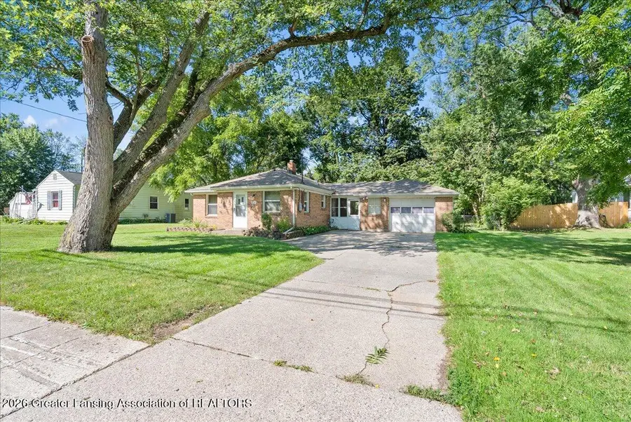 6214 S Washington Avenue, Lansing, MI 48911 - #3
