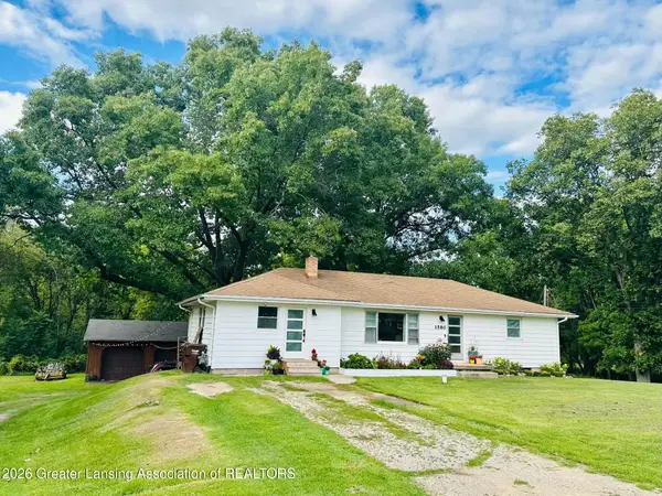 1580 W Dill Road, DeWitt, MI 48820