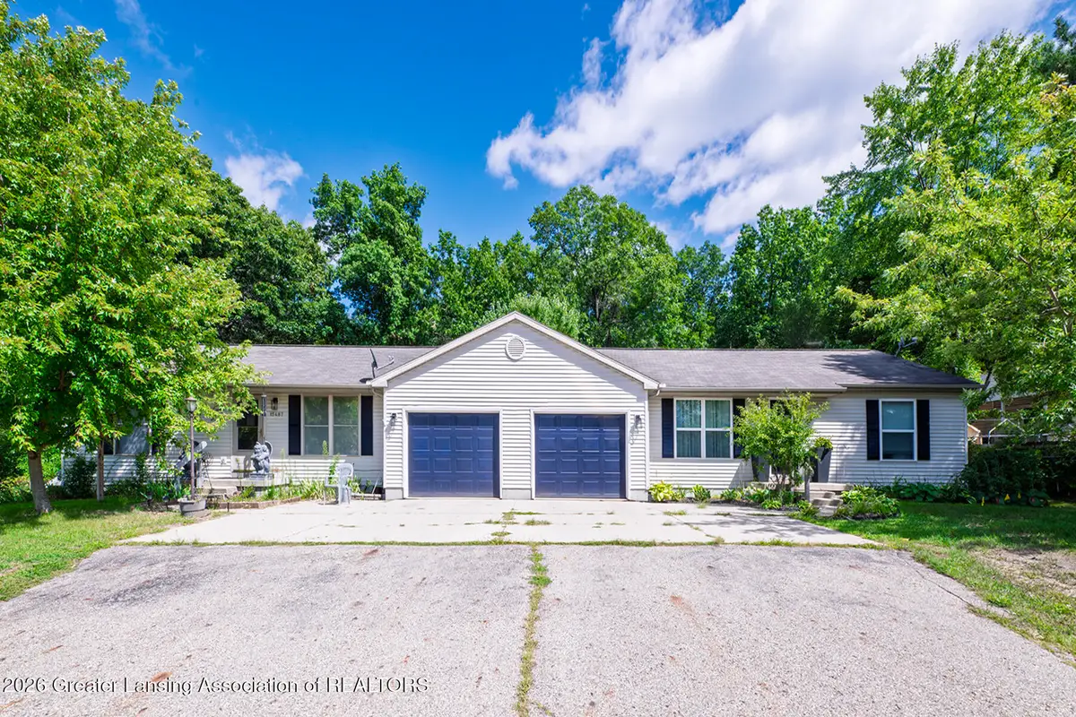 15487/1549 Gary Lane, Bath, MI 48808 - #1