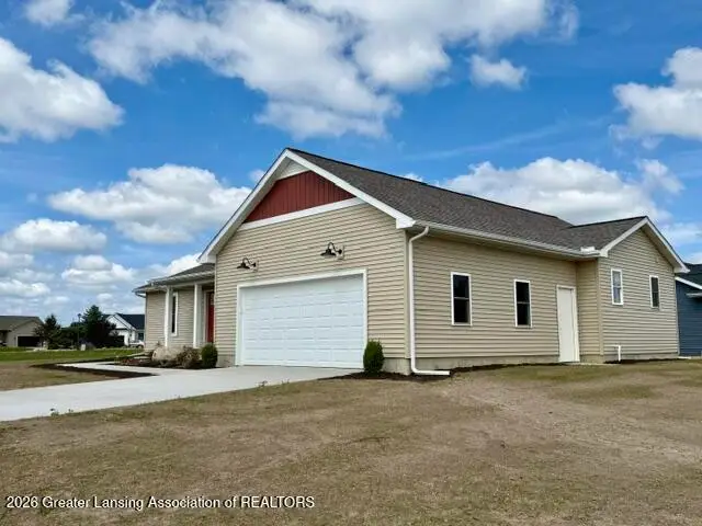 1402 Kelcrasta Drive, Saint Johns, MI 48879 - #3