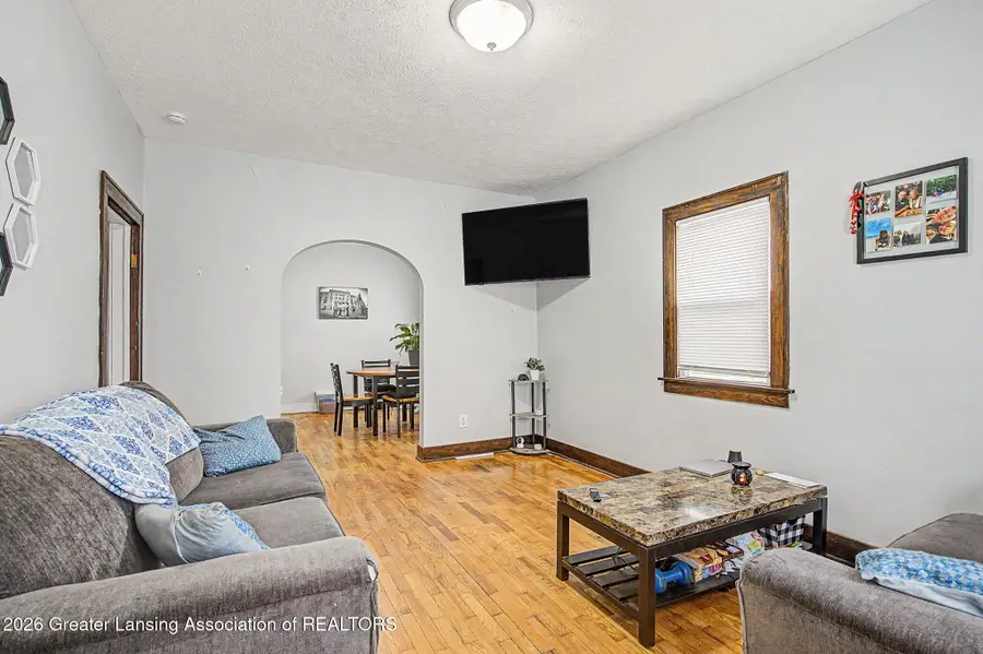 1134 Mccullough Street, Lansing, MI 48912 - #3