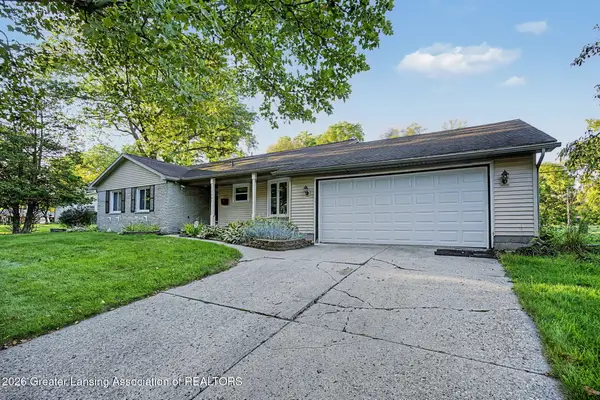 3801 Inverary Drive, Lansing, MI 48911