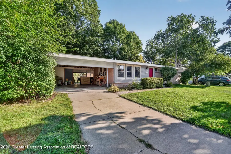 2427 Mark Avenue, Lansing, MI 48912 - #3
