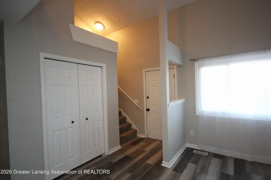 907 Registry Drive #123, Grand Ledge, MI 48837 - #3