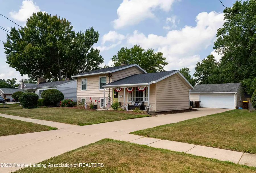209 Pearl Street, Grand Ledge, MI 48837 - #2