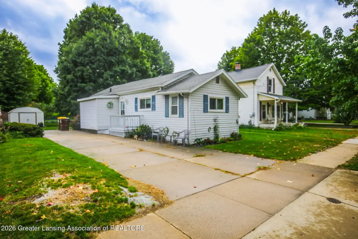 120 E Shepherd Street, Charlotte, MI 48813 - #1