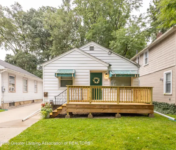 135 S Hayford Avenue, Lansing, MI 48912