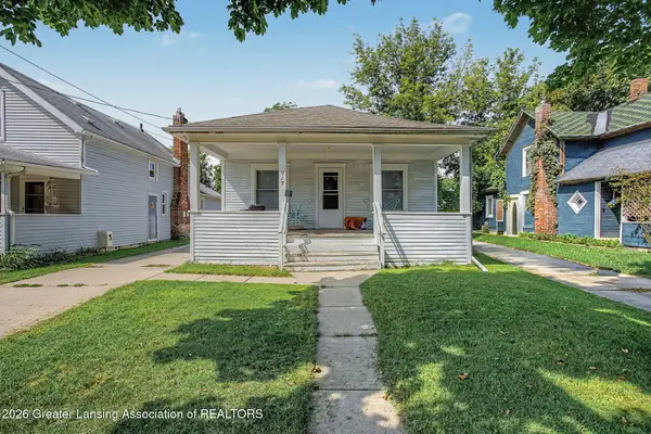 927 Clark Street, Lansing, MI 48906