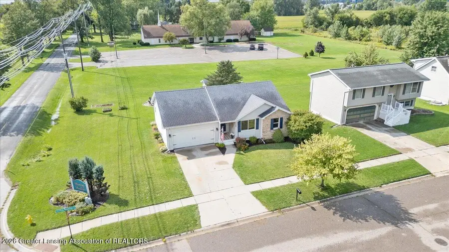 760 Hunting Meadows Drive, Mason, MI 48854 - #3