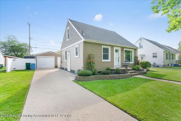 3139 Plymouth Drive, Lansing, MI 48910