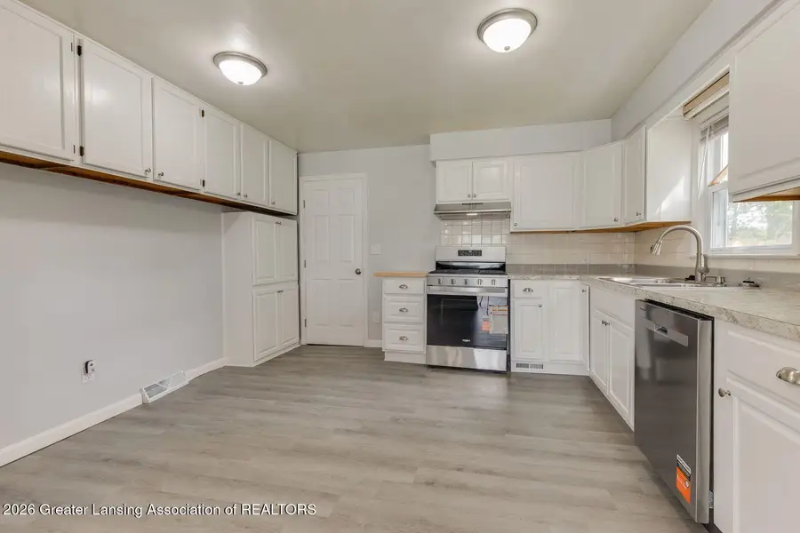 3325 Avalon Street, Lansing, MI 48911 - #2