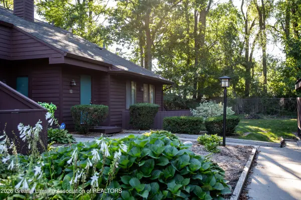 101 E Jolly Road #24, Lansing, MI 48910