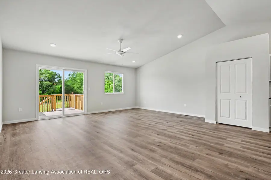792 Saint Andrews Drive, Eaton Rapids, MI 48827 - #2