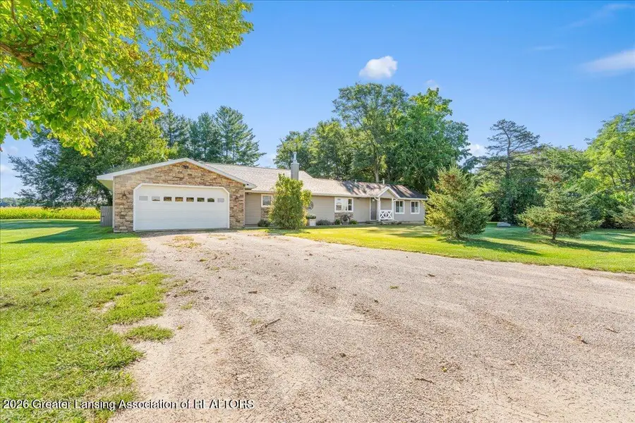 5220 N Saint Clair Road, Elsie, MI 48831 - #3