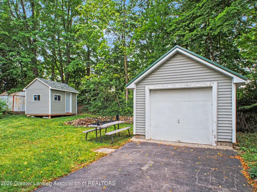 930 S Barnes Street, Mason, MI 48854 - #3