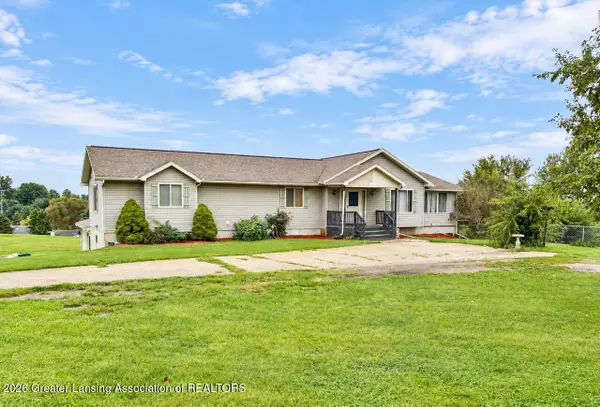2104 Maurer Road, Charlotte, MI 48813