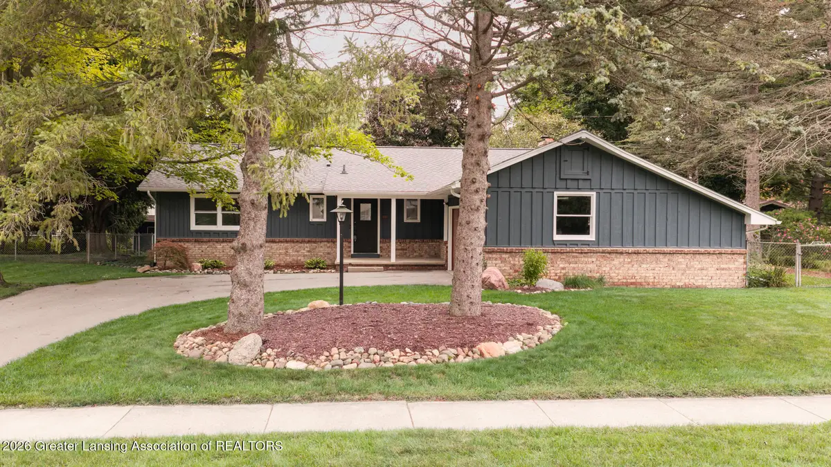 1064 Woodside Drive, Haslett, MI 48840 - #1