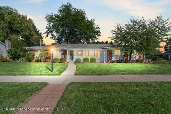 3822 New Salem Avenue, Okemos, MI 48864