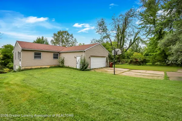 15436 S Airport Road, Lansing, MI 48906