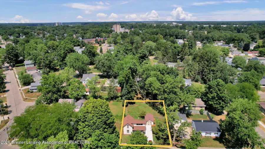 117 Fleming Street, Grand Ledge, MI 48837 - #2