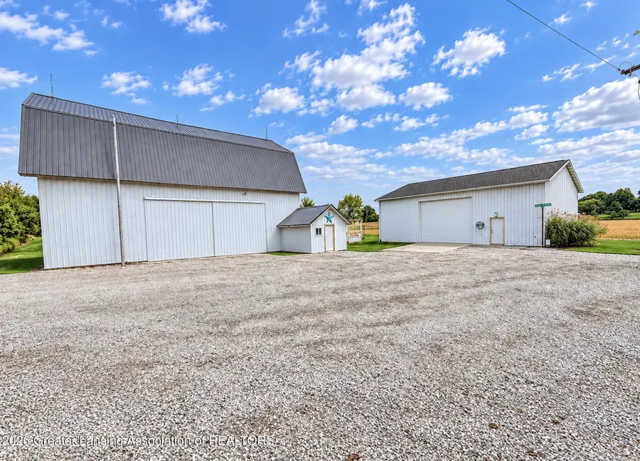 2728 W Lawrence Highway, Charlotte, MI 48813 - #3