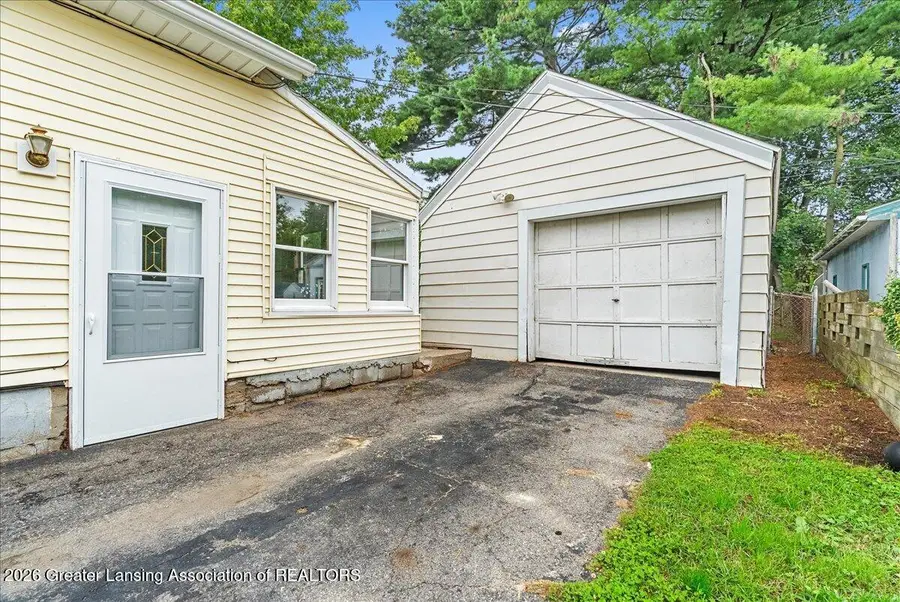1800 Alpha Street, Lansing, MI 48910 - #3