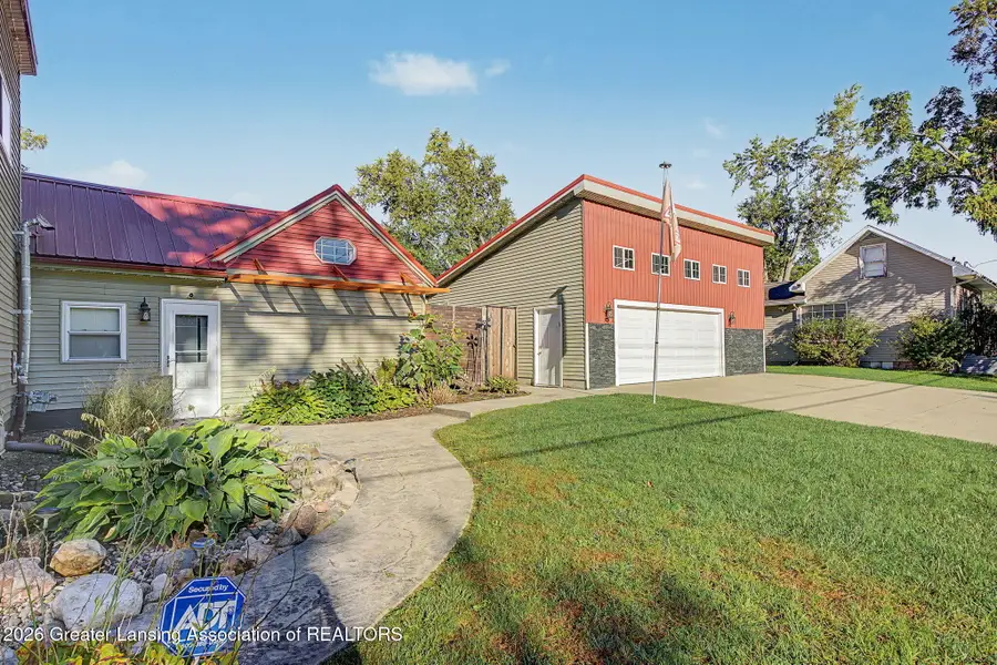 223 N Catherine Street, Lansing, MI 48917 - #3