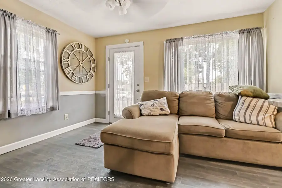 1120 Victor Avenue, Lansing, MI 48910 - #3