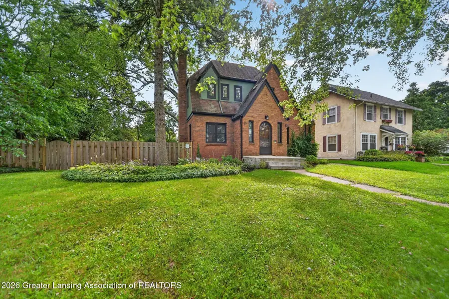 1609 W Lenawee Street, Lansing, MI 48915 - #3