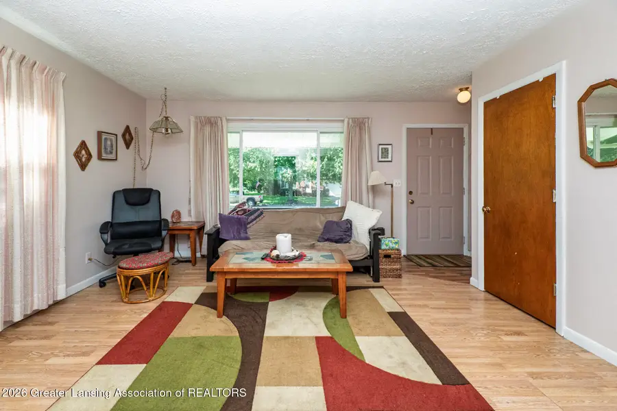 6435 Norburn Way, Lansing, MI 48911 - #3