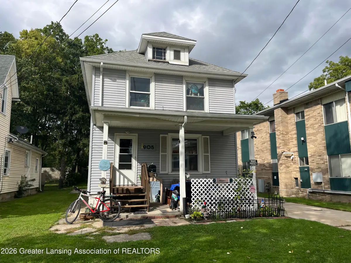 905 E Shiawassee Street, Lansing, MI 48912 - #1