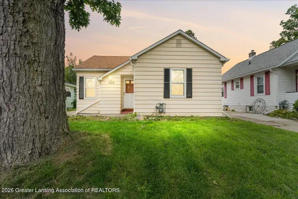 1928 Sunnyside Avenue, Lansing, MI 48910