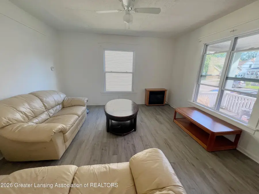 416 W Willow Street, Lansing, MI 48906 - #3