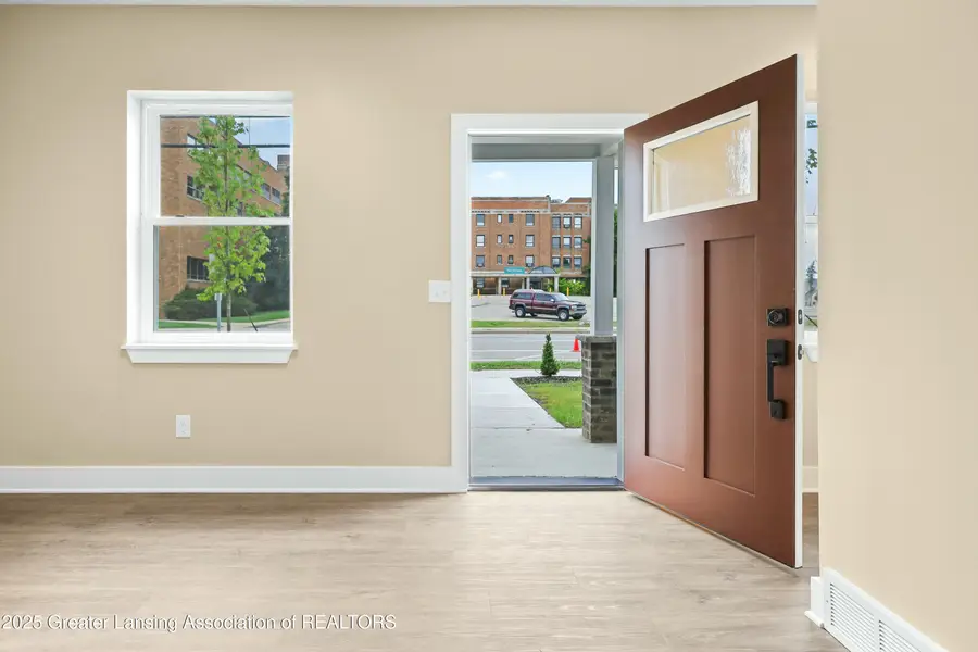 1225 W Saginaw Street, Lansing, MI 48915 - #2