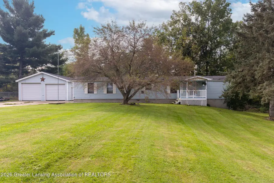 2601 W Vermontville Highway, Charlotte, MI 48813 - #2