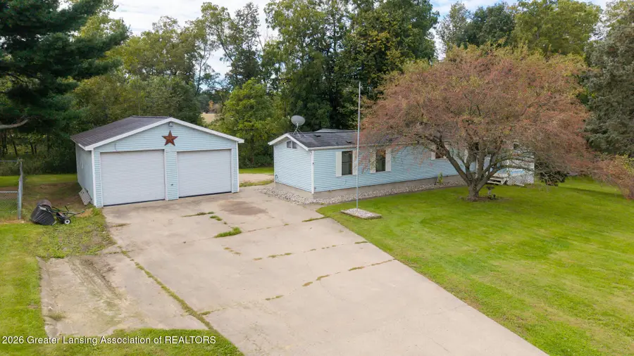 2601 W Vermontville Highway, Charlotte, MI 48813 - #3